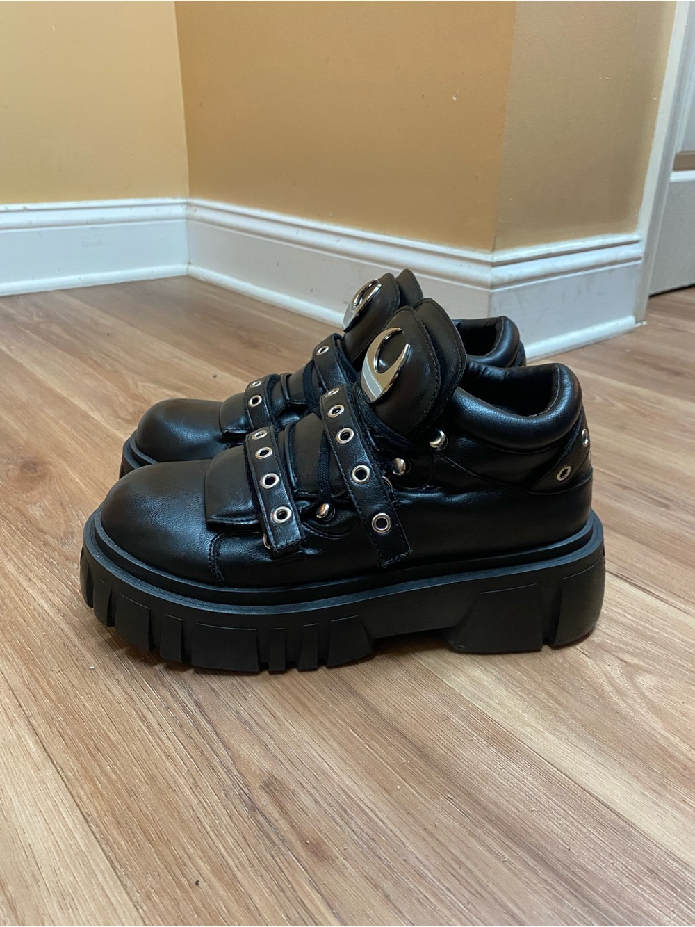 Rare KILLSTAR Livia Platform Trainers Size 10 - Picture 5 of 14